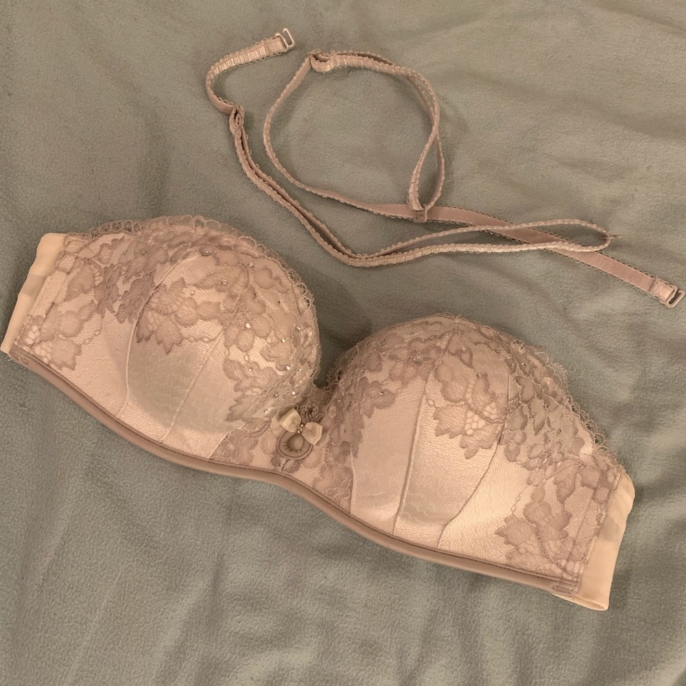 Victoria’s Secret Multi Wear Bombshell Bra
